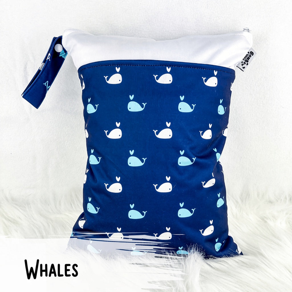 Whales Travel bag